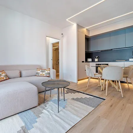 Hauzify I Voramar Sant Pol De Mar